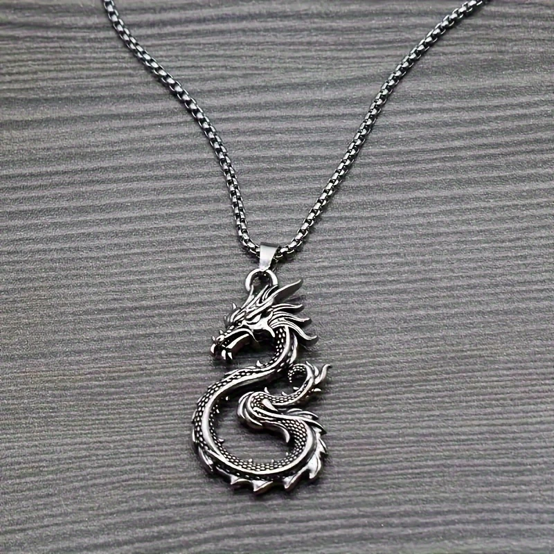Collier Pendentif Dragon Créatif