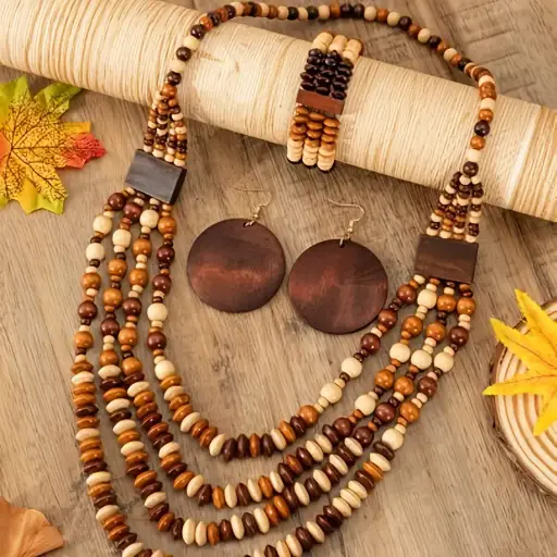 Collier en bois multicouche fait à la main