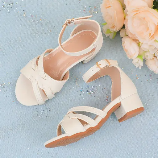 Sandales Blanches Élégantes pour les petites Filles avec Bout Ouvert